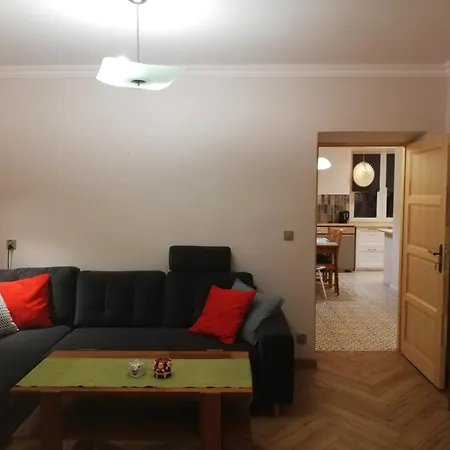 Appartement Mirabelka *